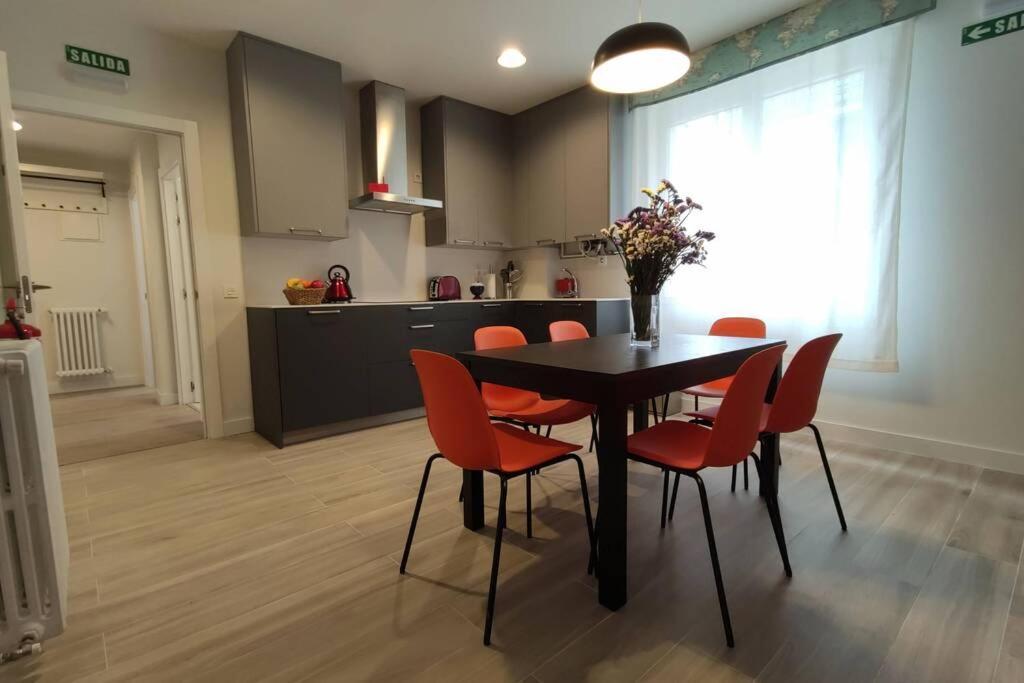 Larraina By Clabao Apartment Pamplona Luaran gambar